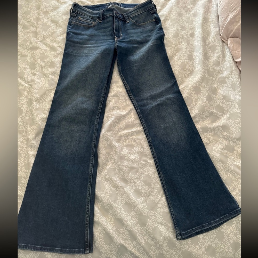 hollister jeans